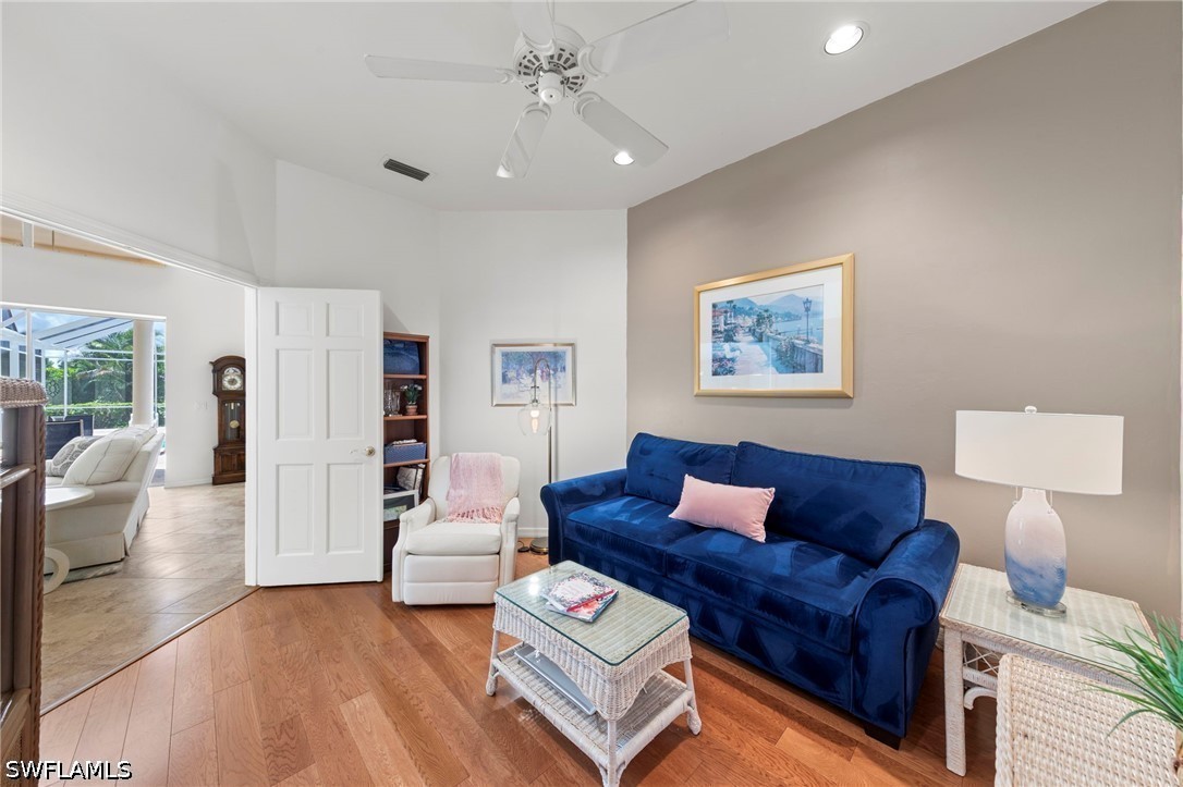 3 Bed Pool Home for Sale in Lake Club, photo 15