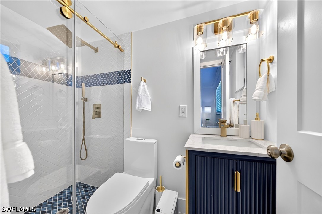 2 Bed Waterfront Home for Sale in Naples, photo 15