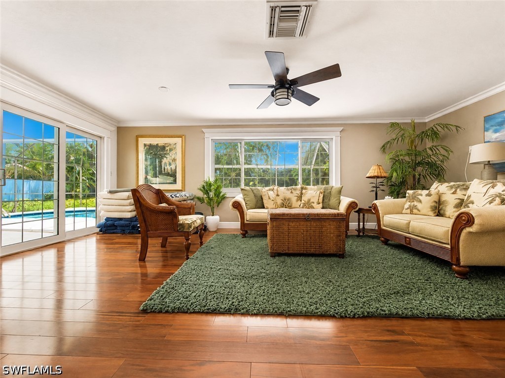 4 Bed Pool Home for Sale in Moorings, photo 15