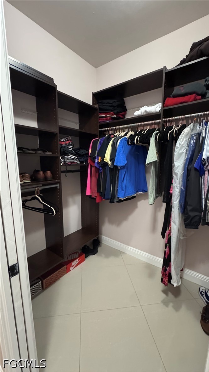 3 Bed SingleFamilyResidence for Sale in Lehigh Acres, photo 15