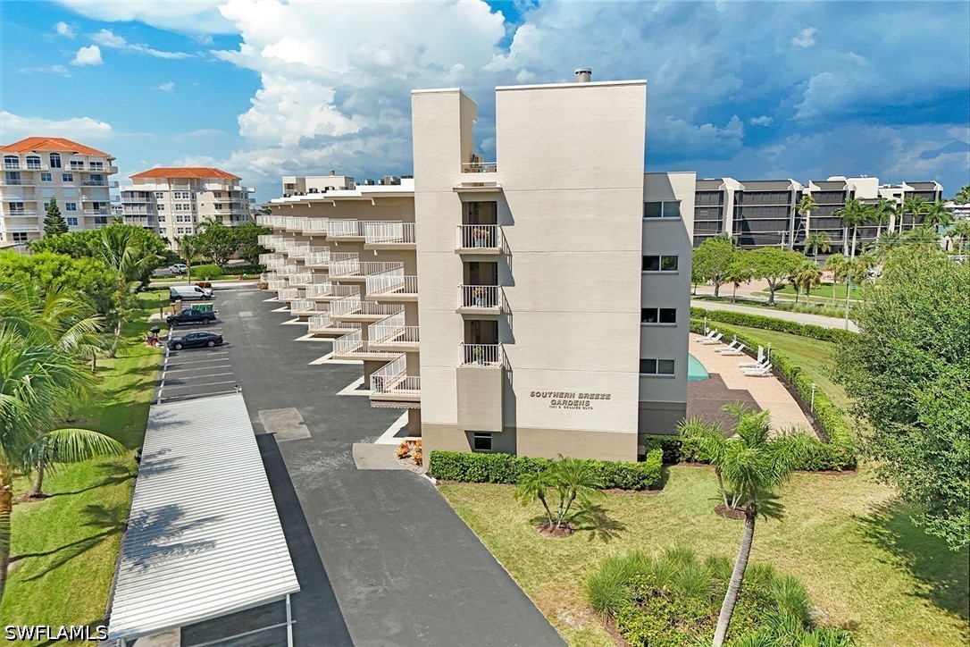 3 Bed Condominium for Sale in Marco Island, photo 15