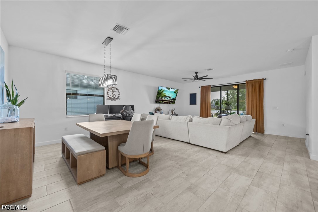 4 Bed Waterfront Home for Sale in Timber Creek, photo 15