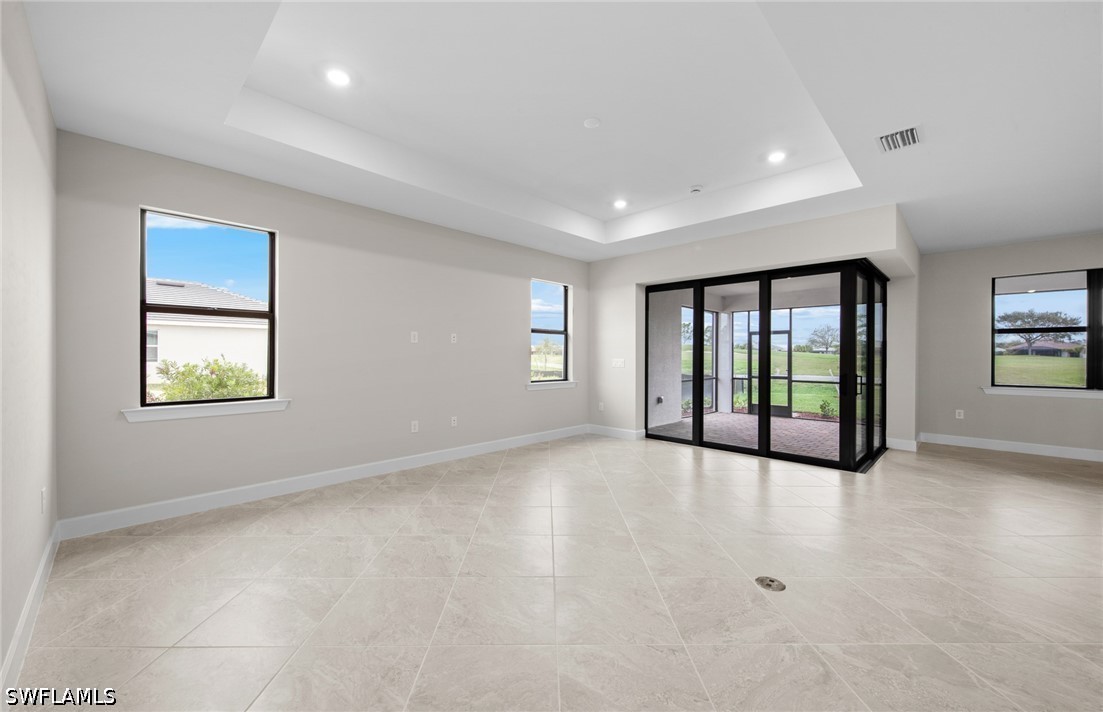 3 Bed Waterfront Home for Sale in Country Club, photo 15