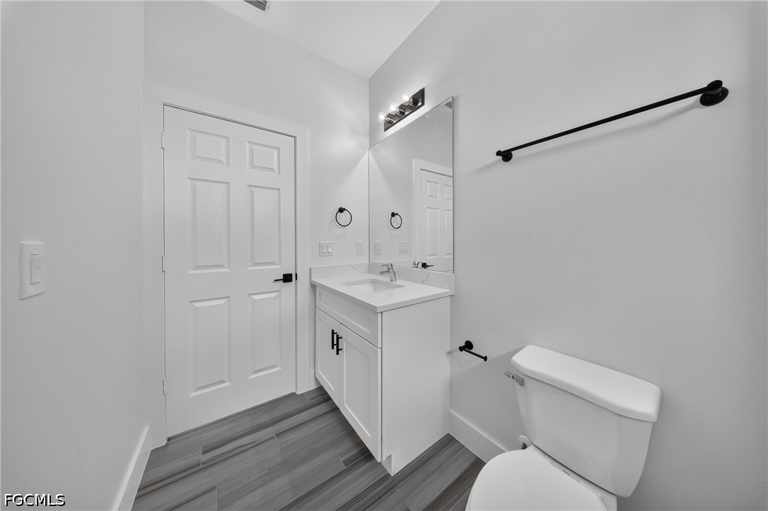 4 Bed Waterfront Home for Sale in Cape Coral, photo 15
