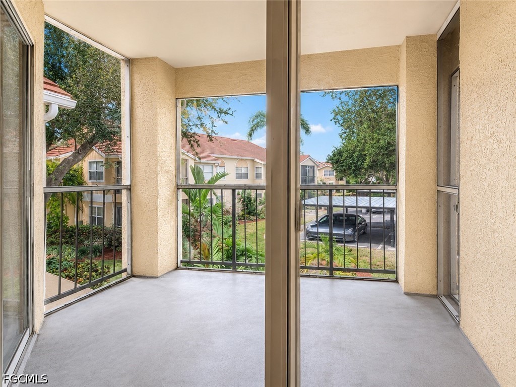 1 Bed Condominium for Sale in Venetian Palms, photo 15