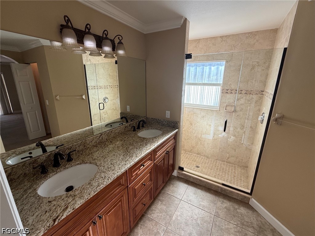 4 Bed Pool Home for Sale in Cape Coral, photo 15