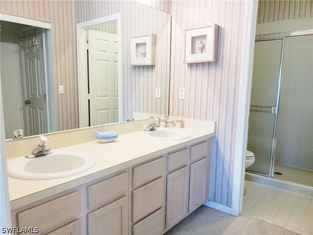2 Bed Waterfront Home for Sale in Naples, photo 15