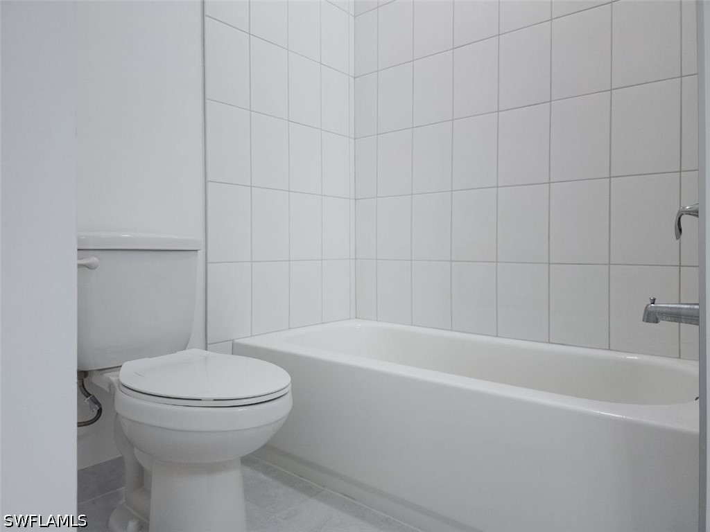 2 Bed Condominium for Sale in Bonita Springs, photo 15