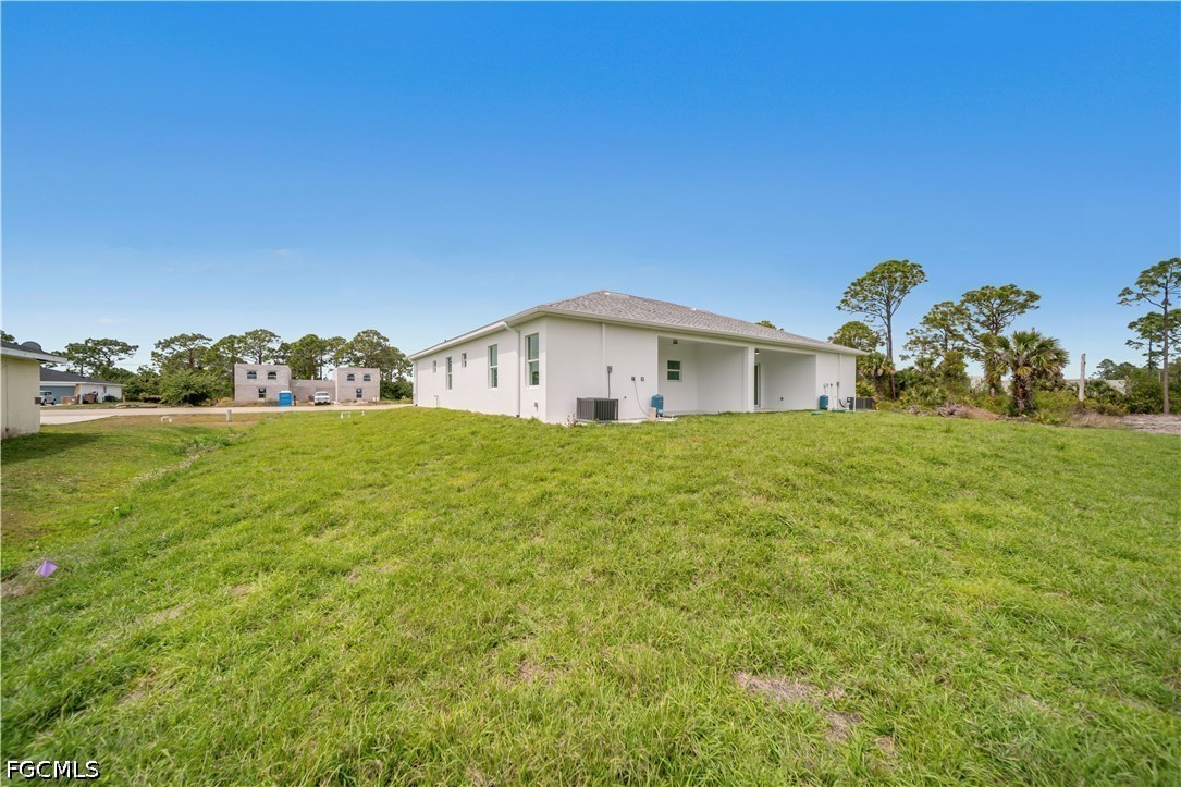 6 Bed Duplex for Sale in Lehigh Acres, photo 15