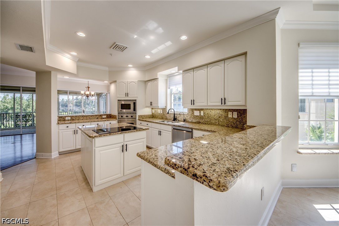 3 Bed Condominium for Sale in Harbour Landings, photo 15