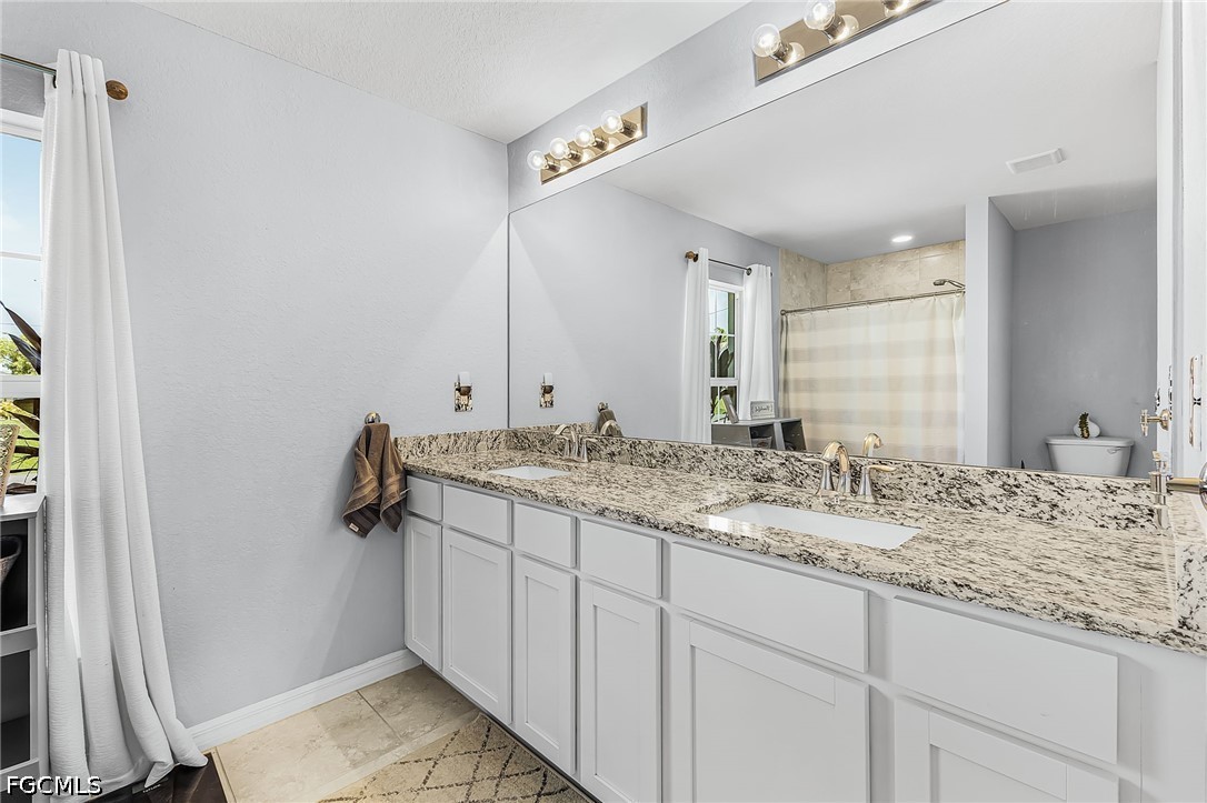 3 Bed Pool Home for Sale in Cape Coral, photo 15