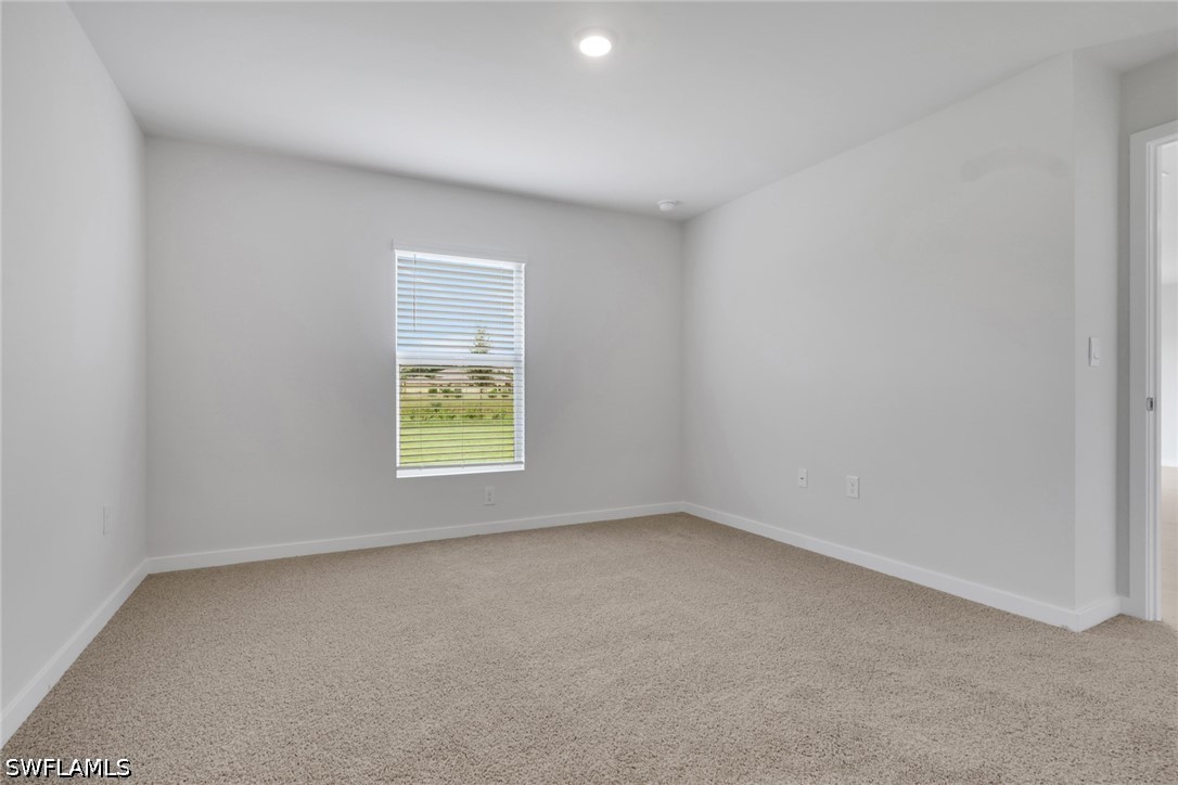 3 Bed SingleFamilyResidence for Sale in Avalon, photo 15