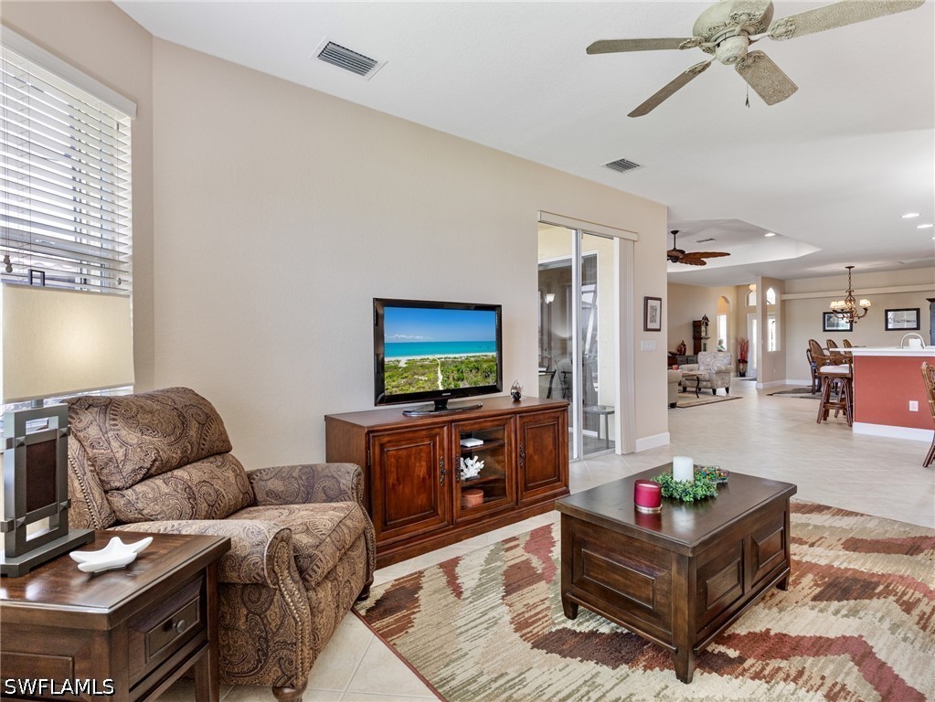 3 Bed Waterfront Home for Sale in Bella Terra, photo 15