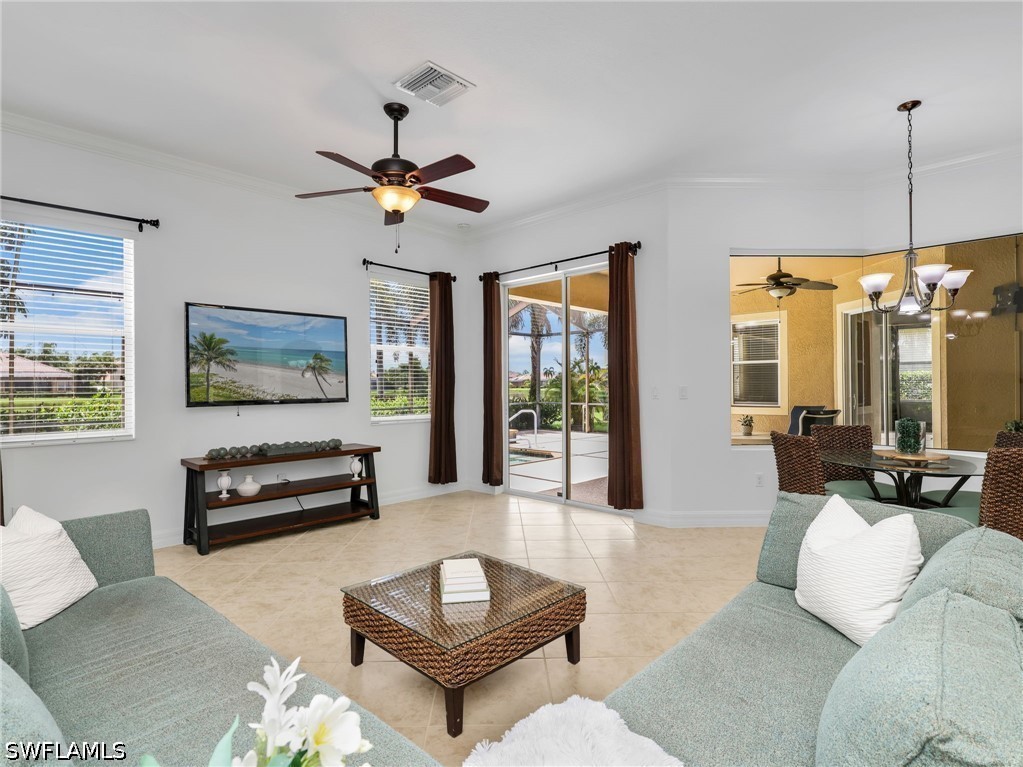 5 Bed Pool Home for Sale in Bella Terra, photo 15