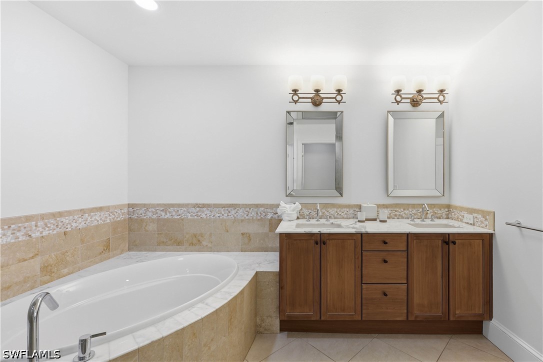 2 Bed Condominium for Sale in The Strada, photo 15