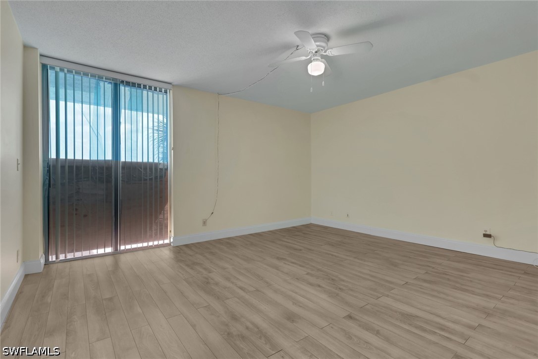 1 Bed Waterfront Home for Sale in Schooner Bay, photo 15