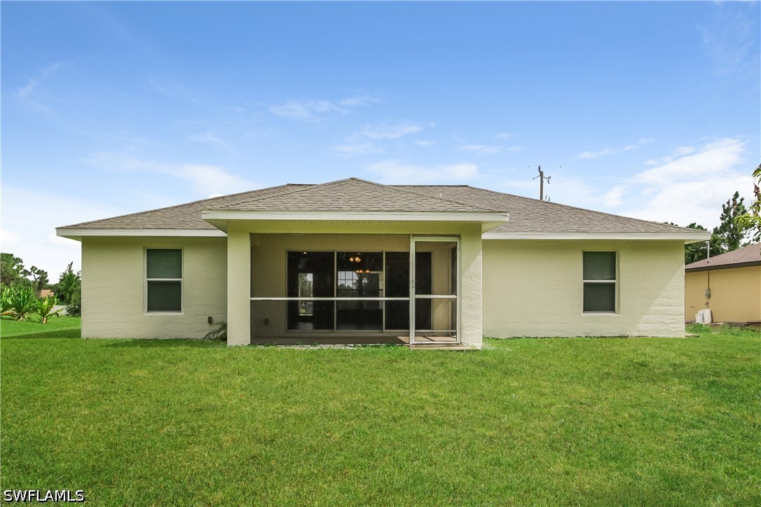 3 Bed SingleFamilyResidence for Sale in Lehigh Acres, photo 15