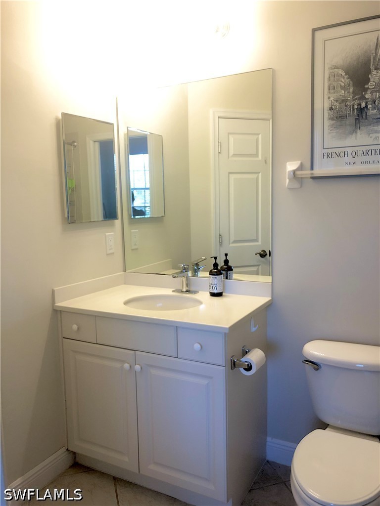 2 Bed Waterfront Home for Sale in Fort Myers, photo 15