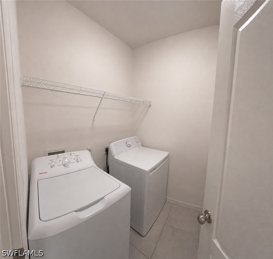 4 Bed SingleFamilyResidence for Sale in Lehigh Acres, photo 15