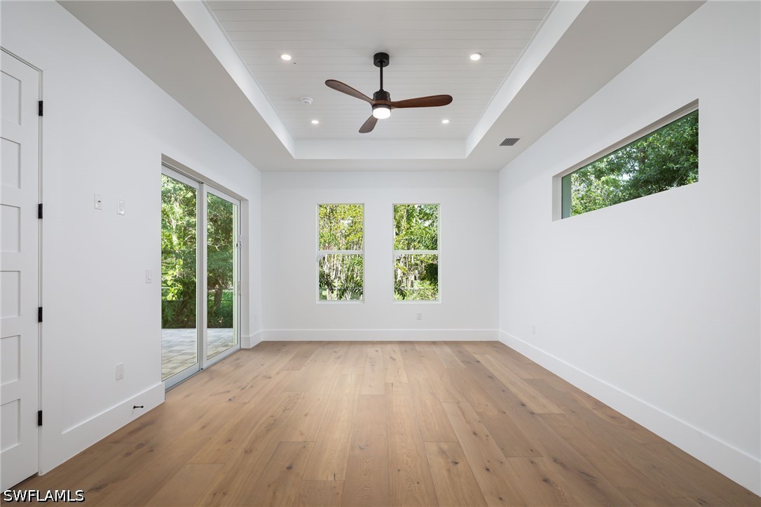 3 Bed Pool Home for Sale in Coachman Glen, photo 15