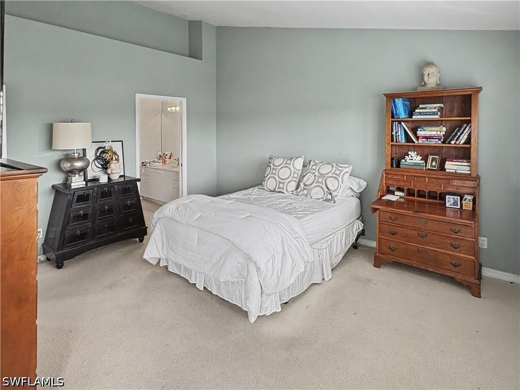 2 Bed Condominium for Sale in Naples, photo 15