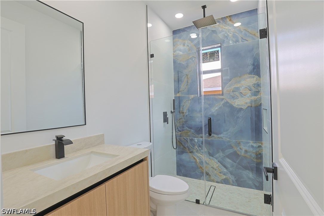 6 Bed Duplex for Sale in Lehigh Acres, photo 15