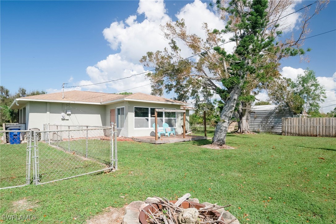 2 Bed SingleFamilyResidence for Sale in Bokeelia, FL — photo 16
