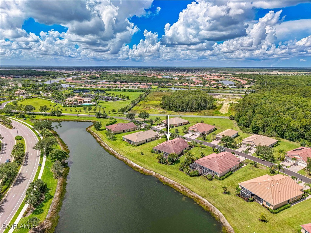 2 Bed Waterfront Home for Sale in Cascades, photo 16