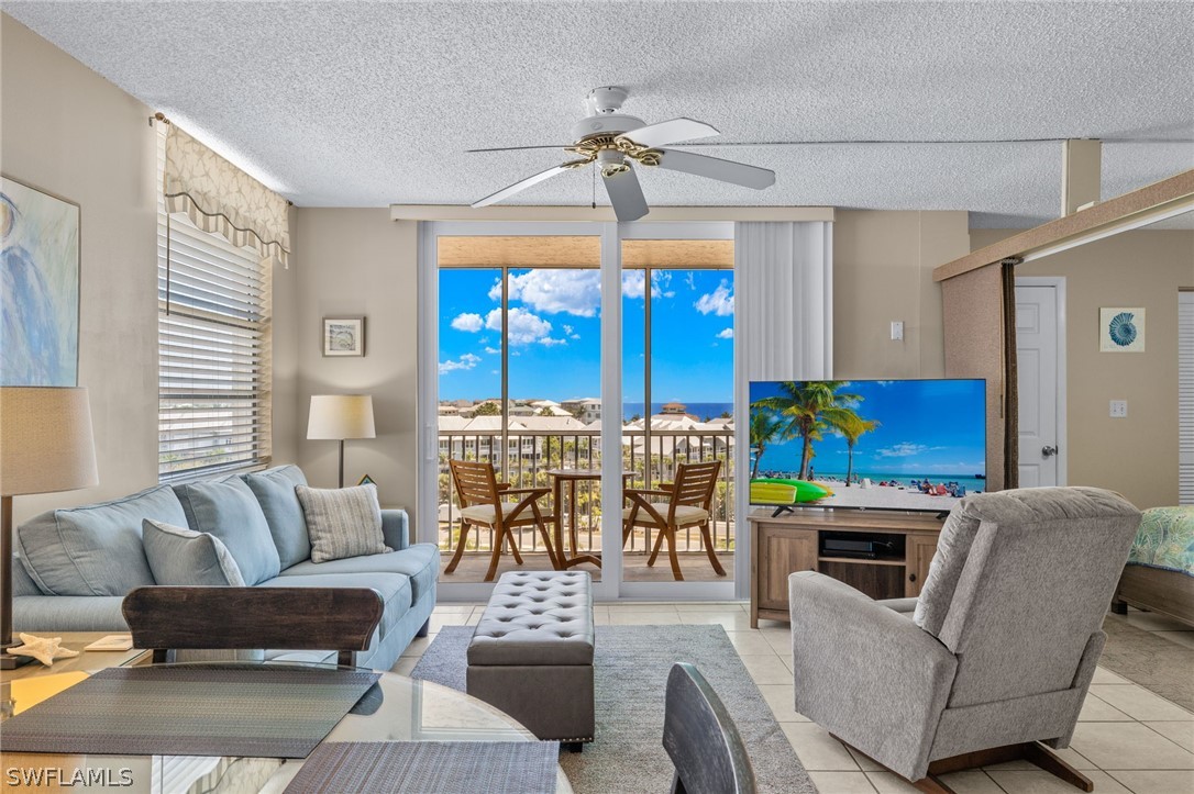 1 Bed Waterfront Home for Sale in Beach And Tennis Club, photo 16