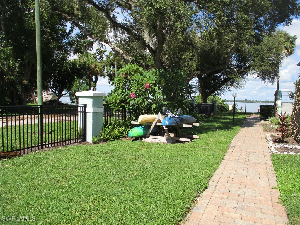 1 Bed Waterfront Home for Sale in Fort Myers, FL, $99,000 — photo 16
