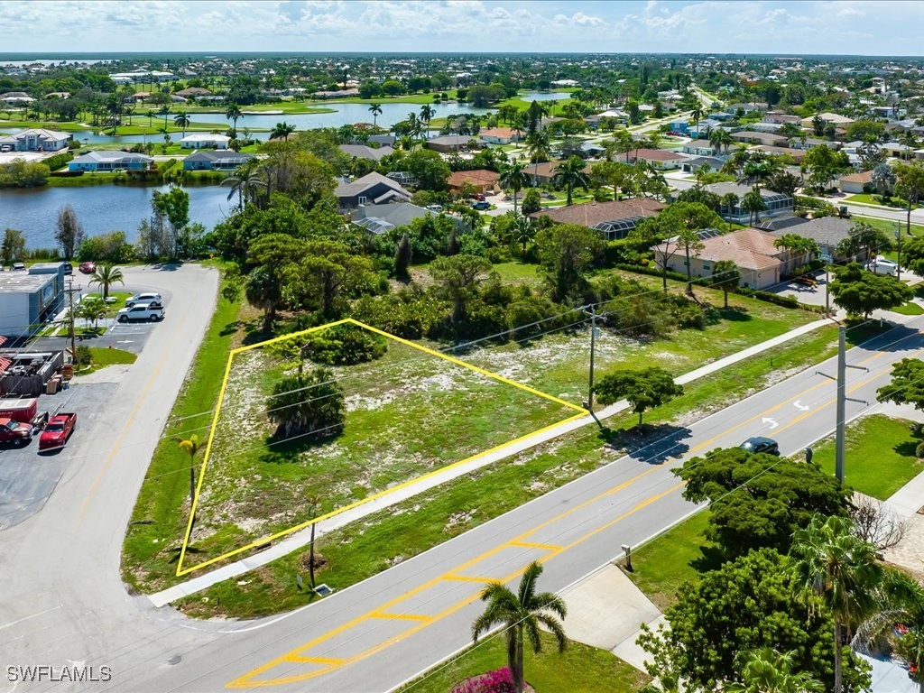 Residential for Sale in Marco Beach, photo 16