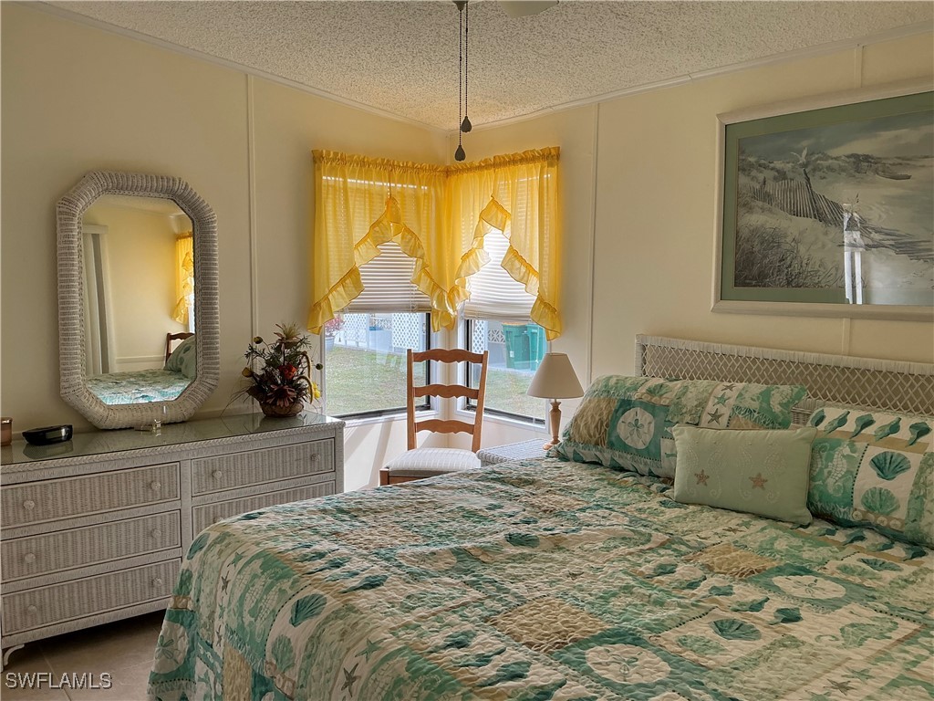 2 Bed Waterfront Home for Sale in Quail Roost, FL, $150,000 — photo 16