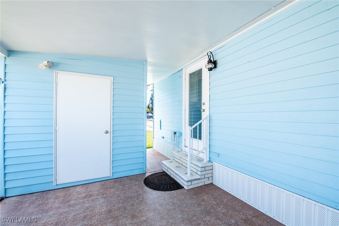 2 Bed ManufacturedHome for Sale in Pine Island Cove, photo 16