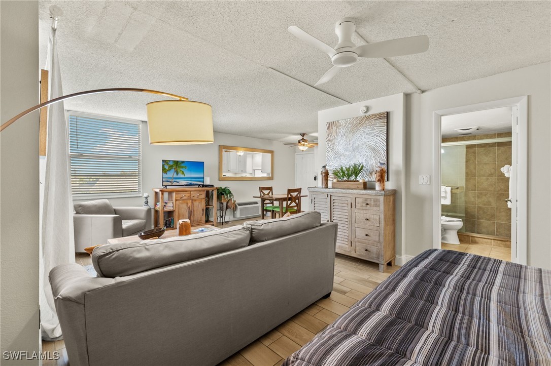1 Bed Waterfront Home for Sale in Beach And Tennis Club, photo 16