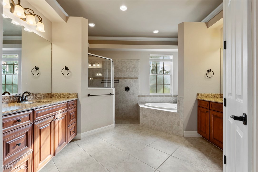 4 Bed Pool Home for Sale in Naples, photo 16