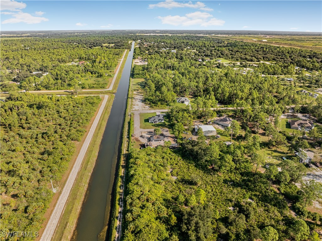 3 Bed SingleFamilyResidence for Sale in Wheelers Subd, FL — photo 16