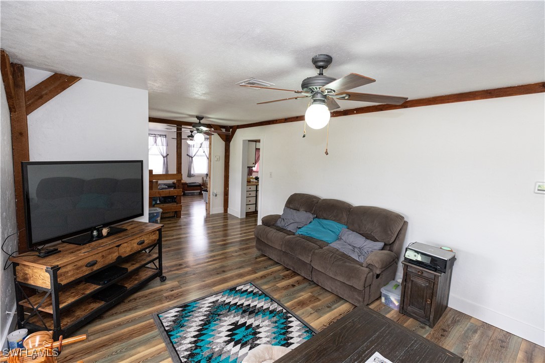 3 Bed SingleFamilyResidence for Sale in North Fort Myers, FL — photo 16