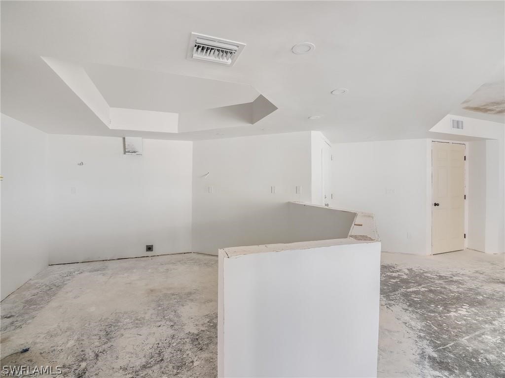 3 Bed Waterfront Home for Sale in Sanibel, FL, $949,000 — photo 16