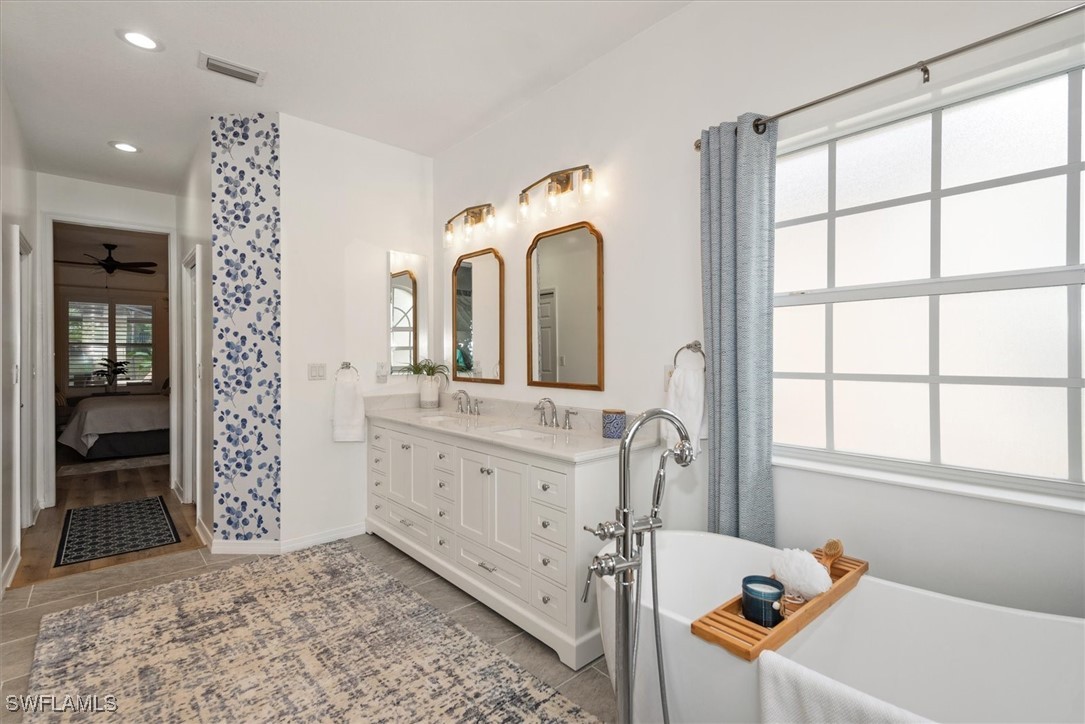 4 Bed Pool Home for Sale in Stoneybrook, photo 16