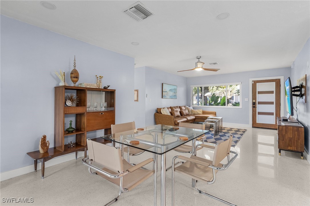 2 Bed Waterfront Home for Sale in Fort Myers, photo 16