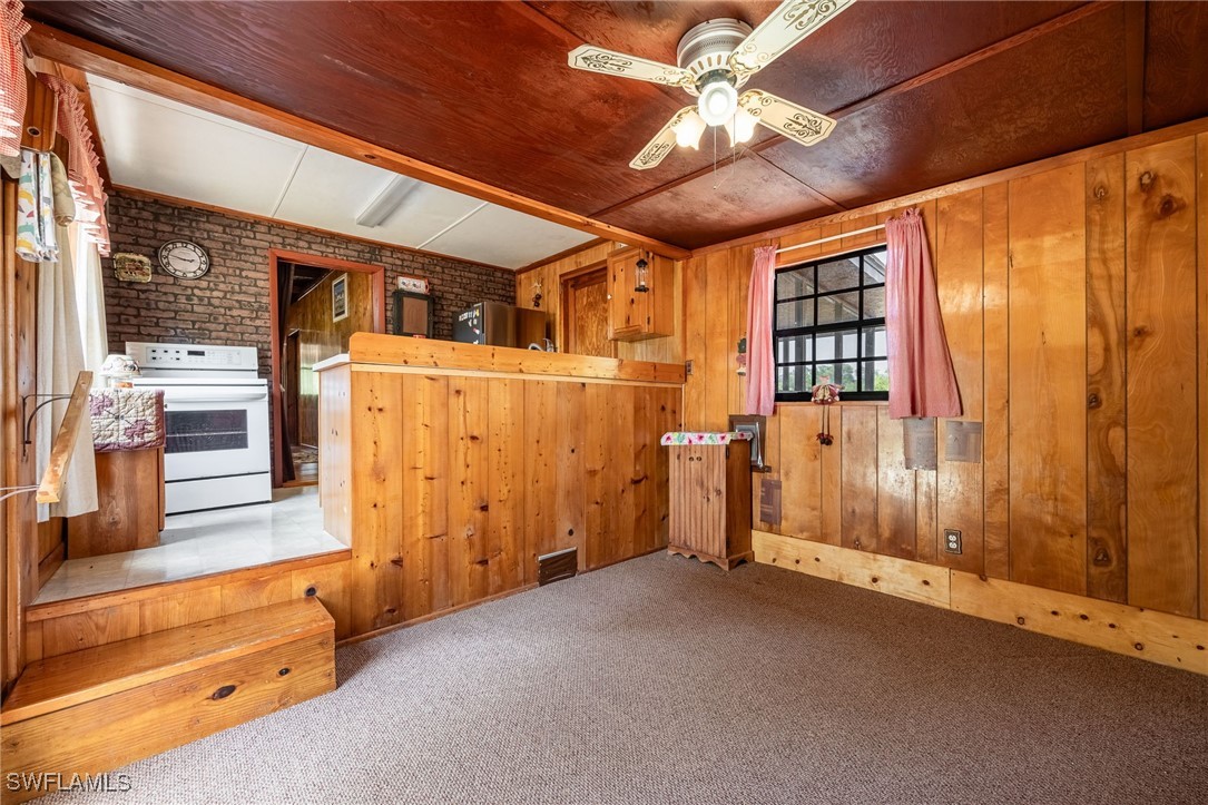 3 Bed SingleFamilyResidence for Sale in North Fort Myers, photo 16