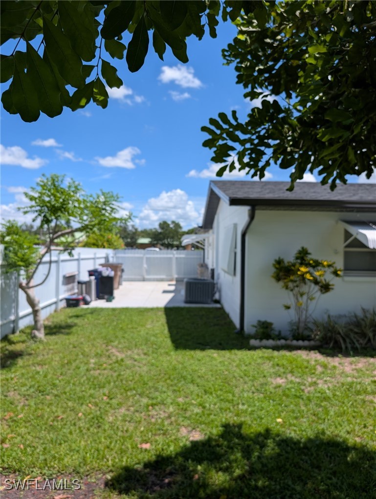 3 Bed SingleFamilyResidence for Sale in Wedgewood, FL — photo 16