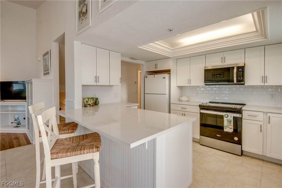 3 Bed Waterfront Home for Sale in Seagull Bay, photo 16