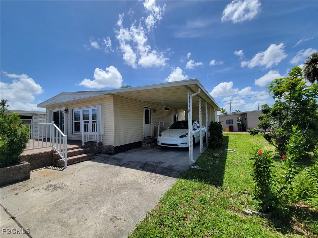 2 Bed ManufacturedHome for Sale in Old Bridge Village, FL — photo 16