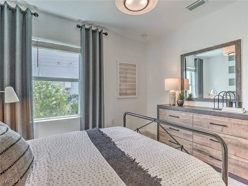 4 Bed SingleFamilyResidence for Sale in Caloosa Cove, FL — photo 16