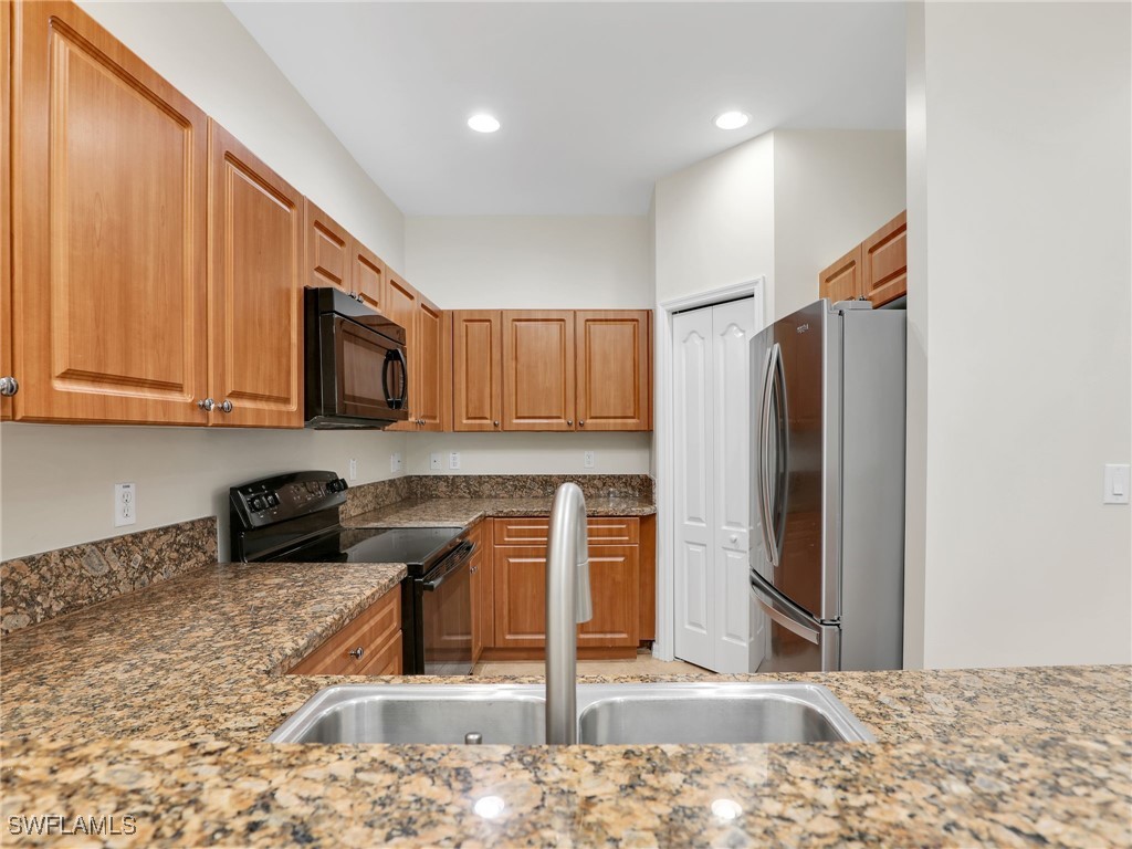 3 Bed SingleFamilyResidence for Sale in Estero, FL, $399,999 — photo 16