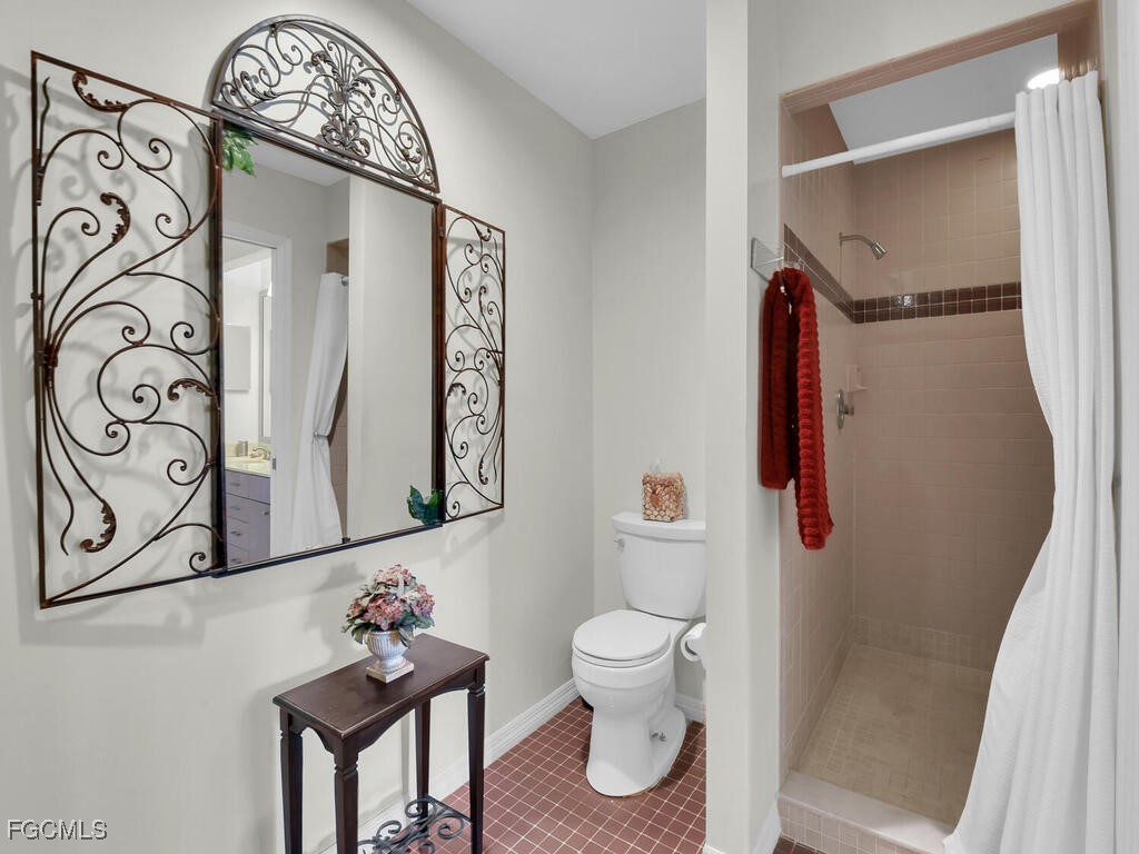 2 Bed Condominium for Sale in Naples, FL, $230,000 — photo 16