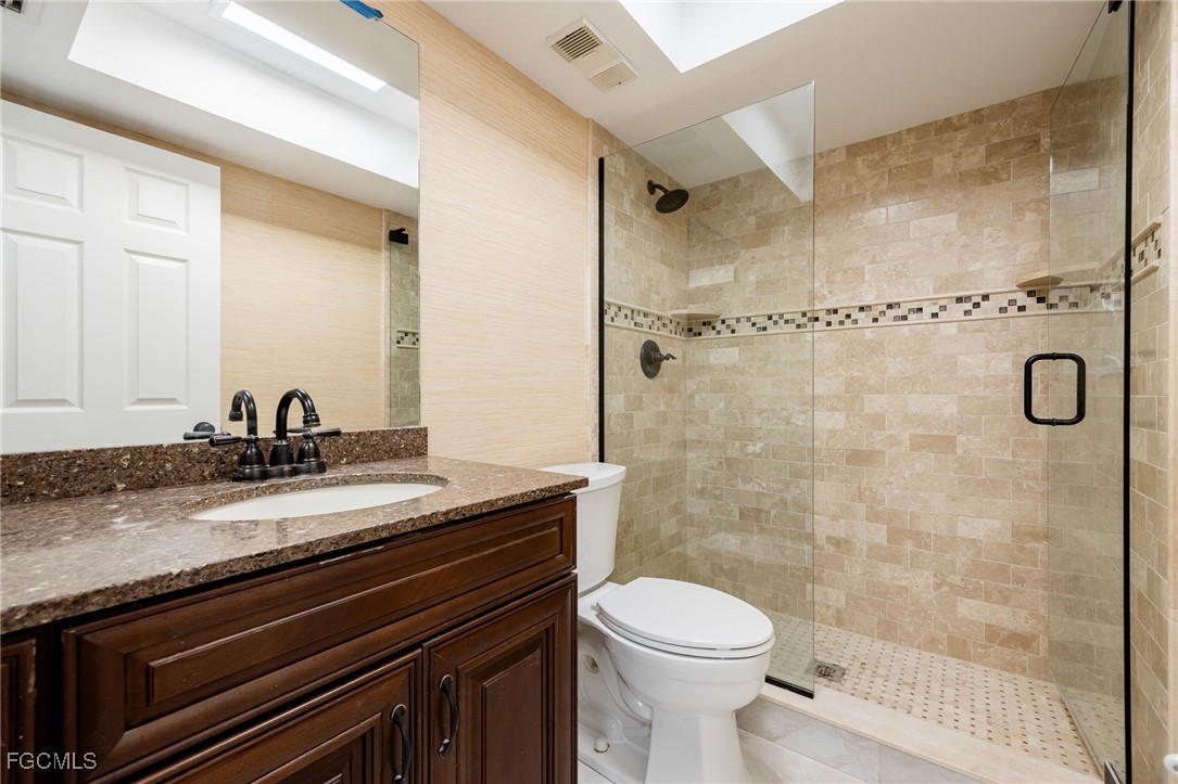 2 Bed Waterfront Home for Sale in Harbour Pointe Condo, FL — photo 16