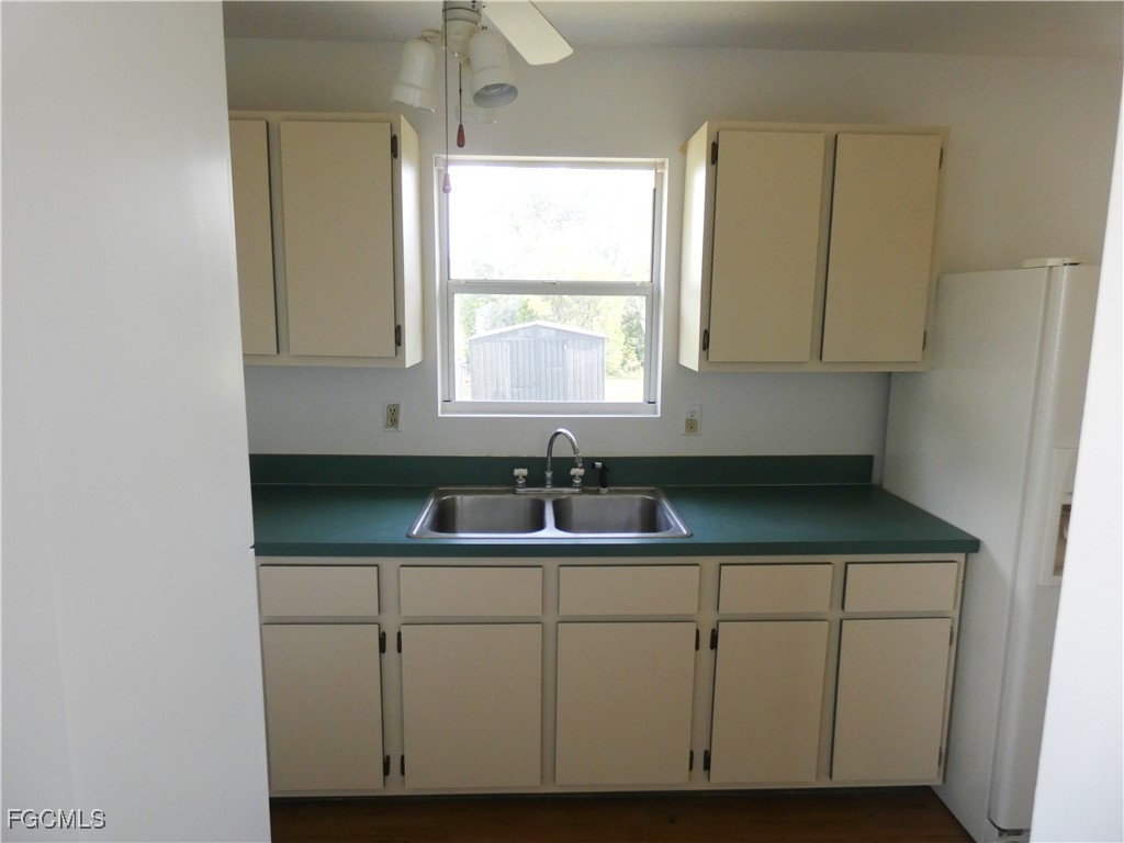 4 Bed SingleFamilyResidence for Sale in Lehigh Acres, FL — photo 16