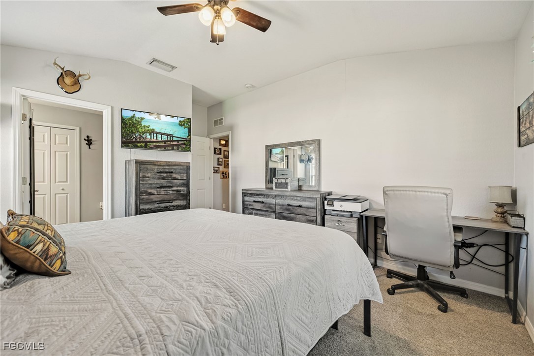 3 Bed SingleFamilyResidence for Sale in Greenbriar, FL — photo 16